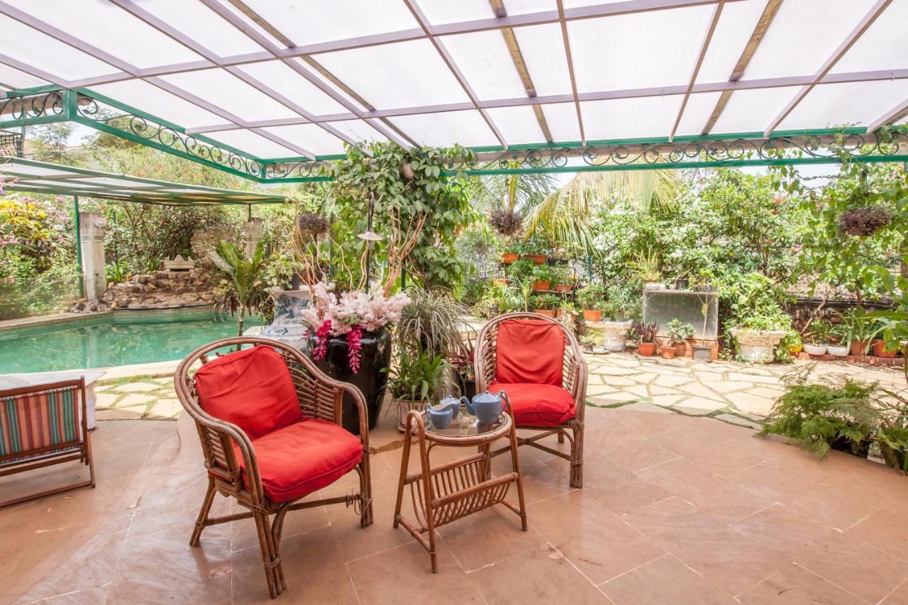 Bella Vista By Stayvista - A Haven With Lush Green Surroundings, Zen Garden, Quirky Decor & A Inviting Swimming Pool Lonavala Exterior foto